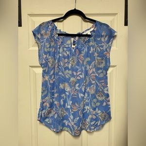Women’s Lauren Conrad Blue Floral Short Sleeve Blouse